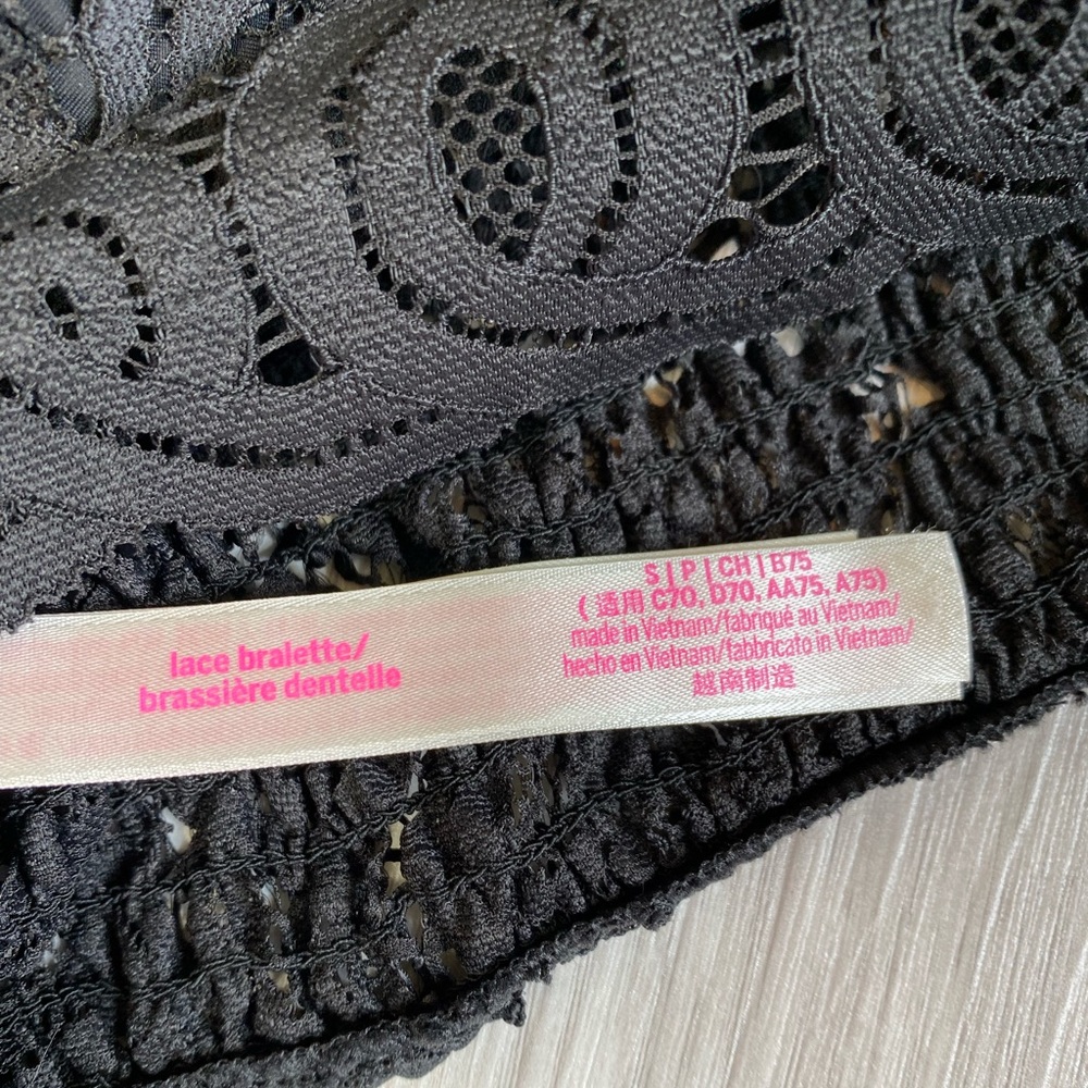 PINK Victoria’s Secret black lace bralette Small - Picture 7 of 9